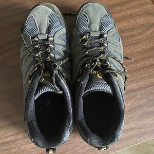 Men’s Magellan hiking shoes